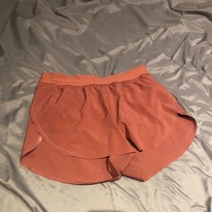 Find Your Pace 3" shorts